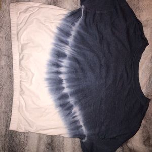 A SO juniors crop top